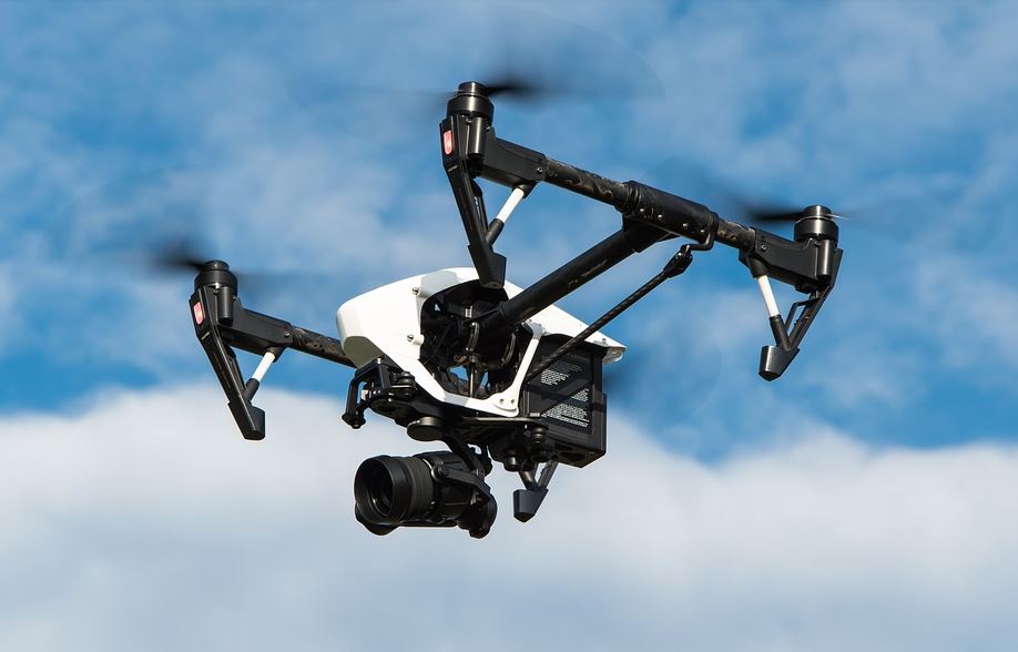 Uusi teknologinen innovaatio drone